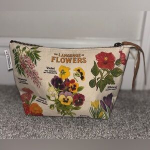 NWT CAVALLINI & CO. Language of Flowers Vintage Zip Pouch 100% Cotton🌺💐